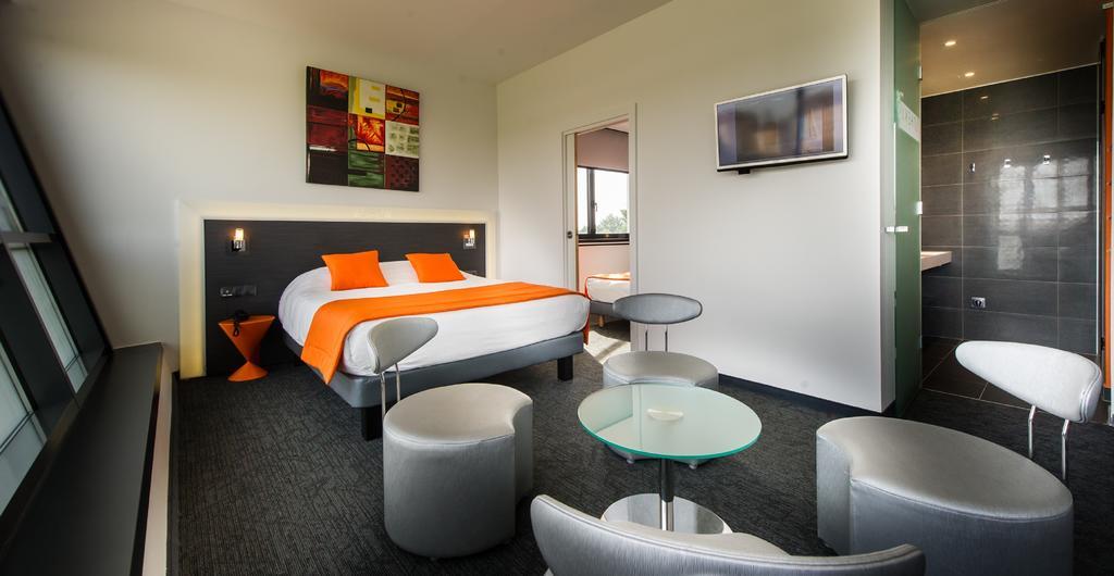 Family Suite,1588202048:JPEG